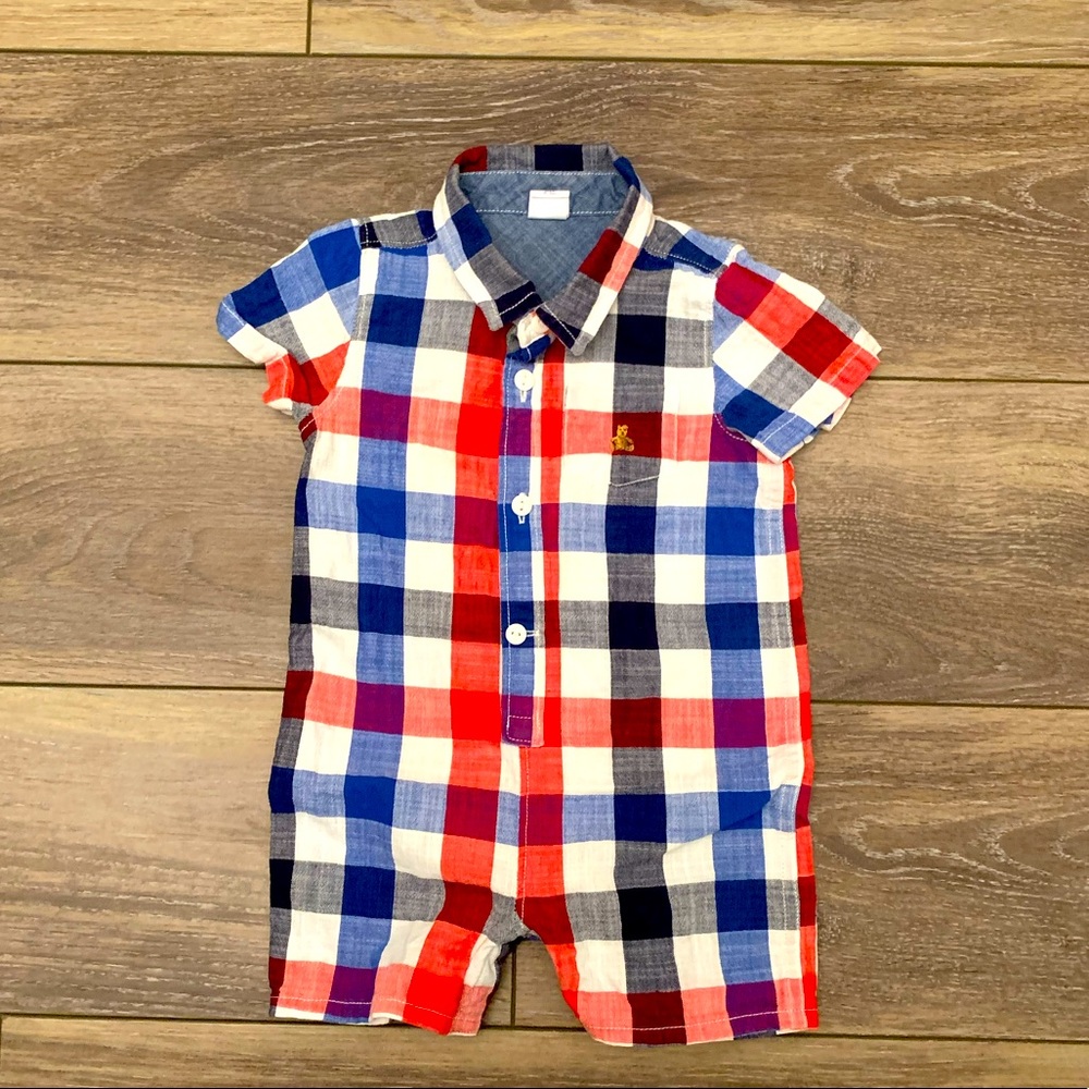 Red, white and blue plaid Gap outfit